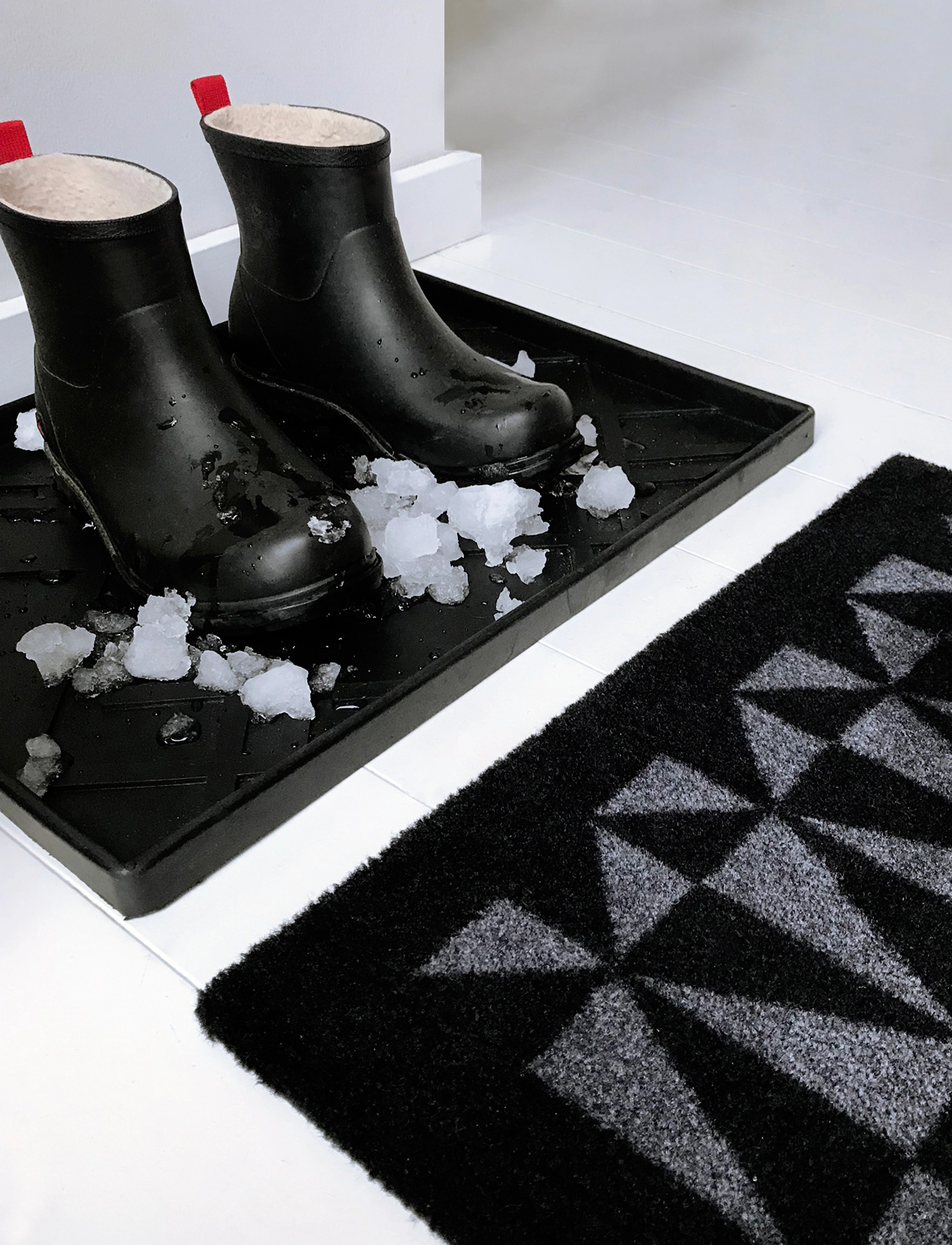 tica copenhagen - Shoe and boot tray rubber - skoreoler & skobakker - graphic design - 5