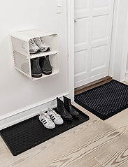tica copenhagen - Shoe and boot tray rubber, L:88x38x3 cm - najniższe ceny - dot design - 8