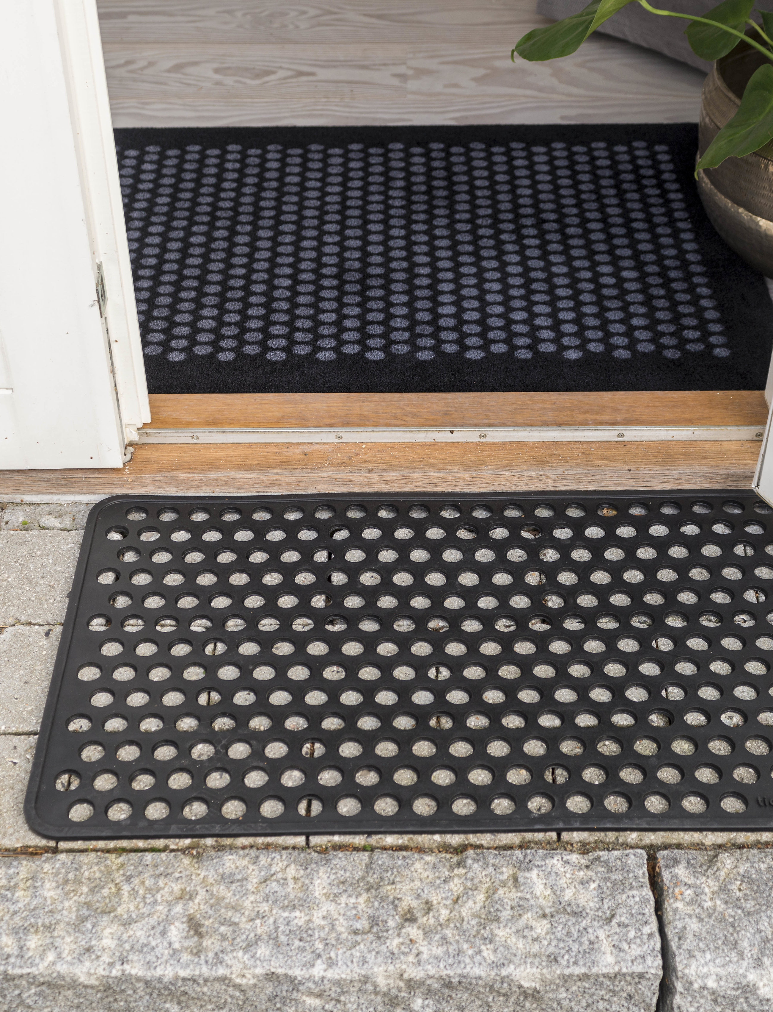 tica copenhagen Doormat Rubber, 75X45 Cm, 75X45X1 cm, Rugs & Carpets, Schwarz - Door Mats, Homeware