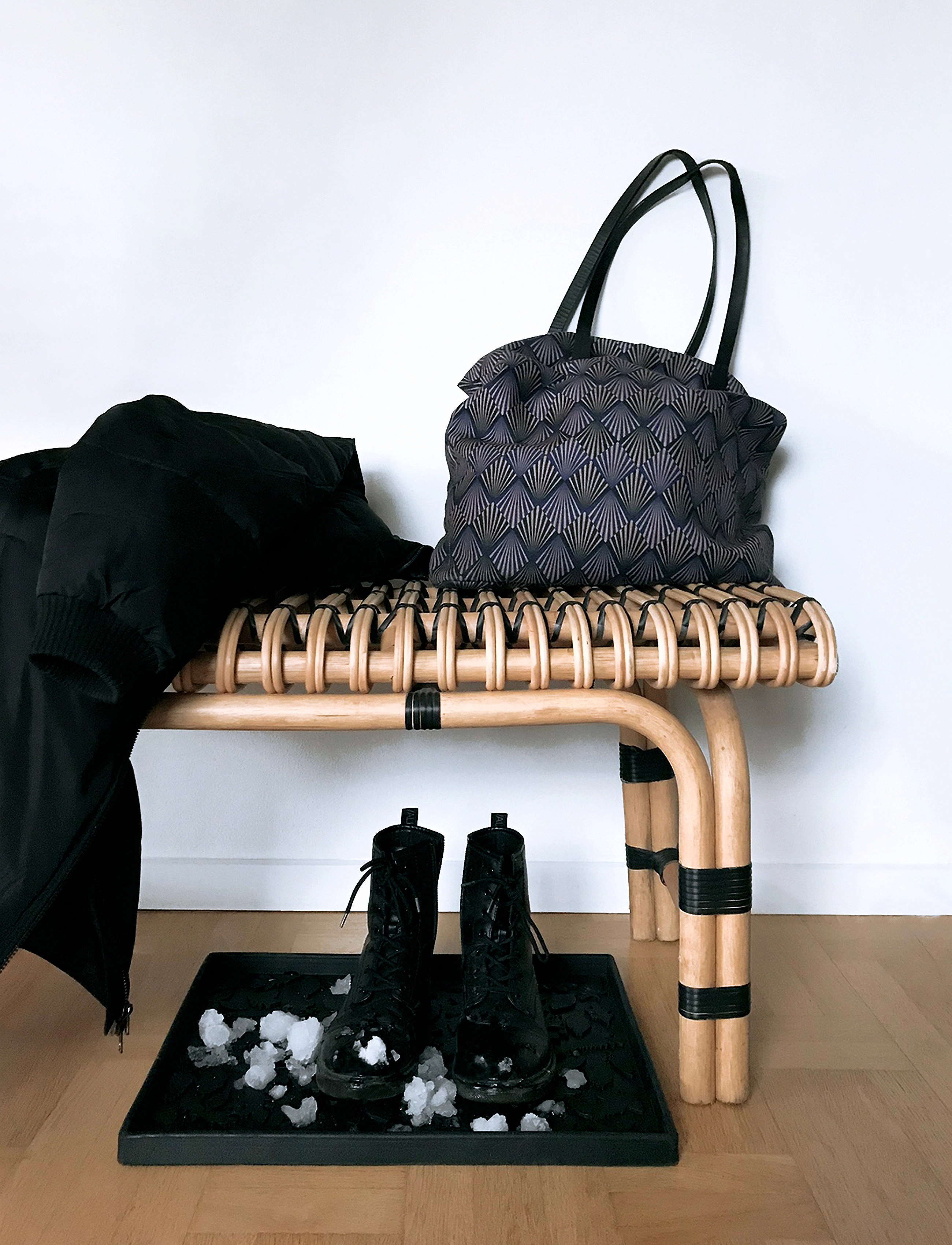 tica copenhagen - Shoe and boot tray rubber - leaves design - 3