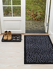 tica copenhagen - Floormat polyamide, 120x67 cm, footwear design - uksematid - black/grey - 4