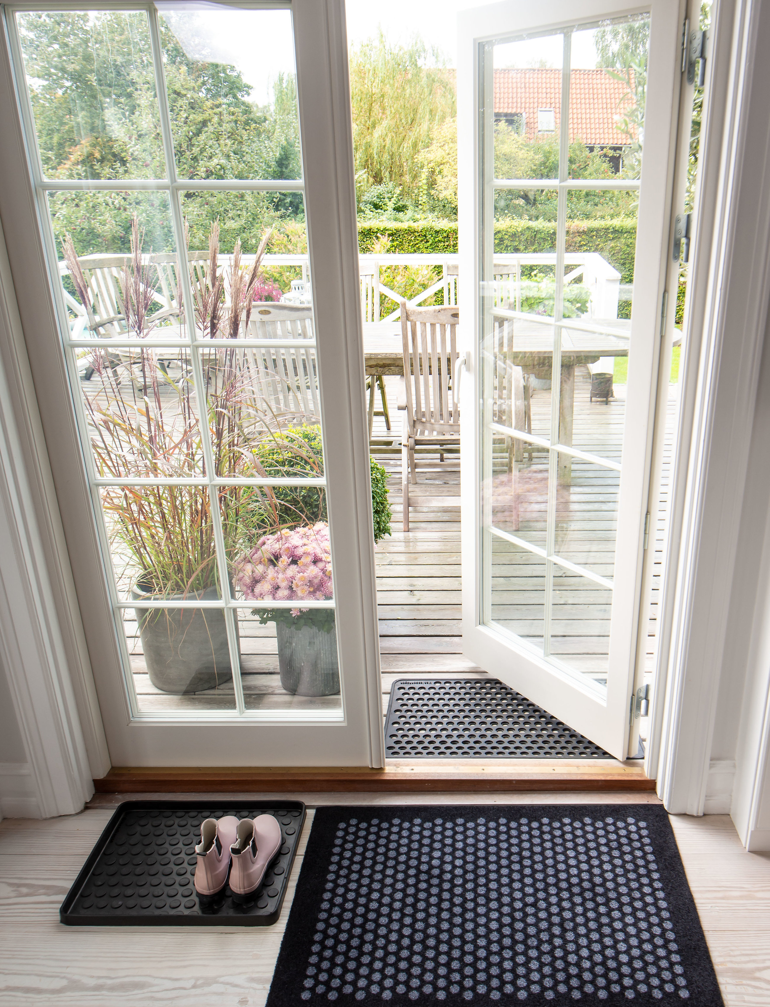tica copenhagen Floormat Polyamide, 90X60 Cm, Dot Design, 90X60X0.7 cm, Rugs & Carpets, Schwarz - Door Mats, Homeware