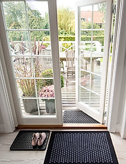 tica copenhagen - Floormat polyamide, 90x60 cm, dot design - durų kilimėliai - black/grey - 4