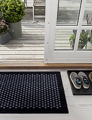 tica copenhagen - Floormat polyamide, 90x60 cm, dot design - dörrmattor - black/grey - 5