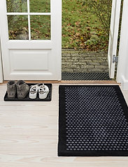 tica copenhagen - Floormat polyamide, 120x67 cm, dot design - durų kilimėliai - black/grey - 5