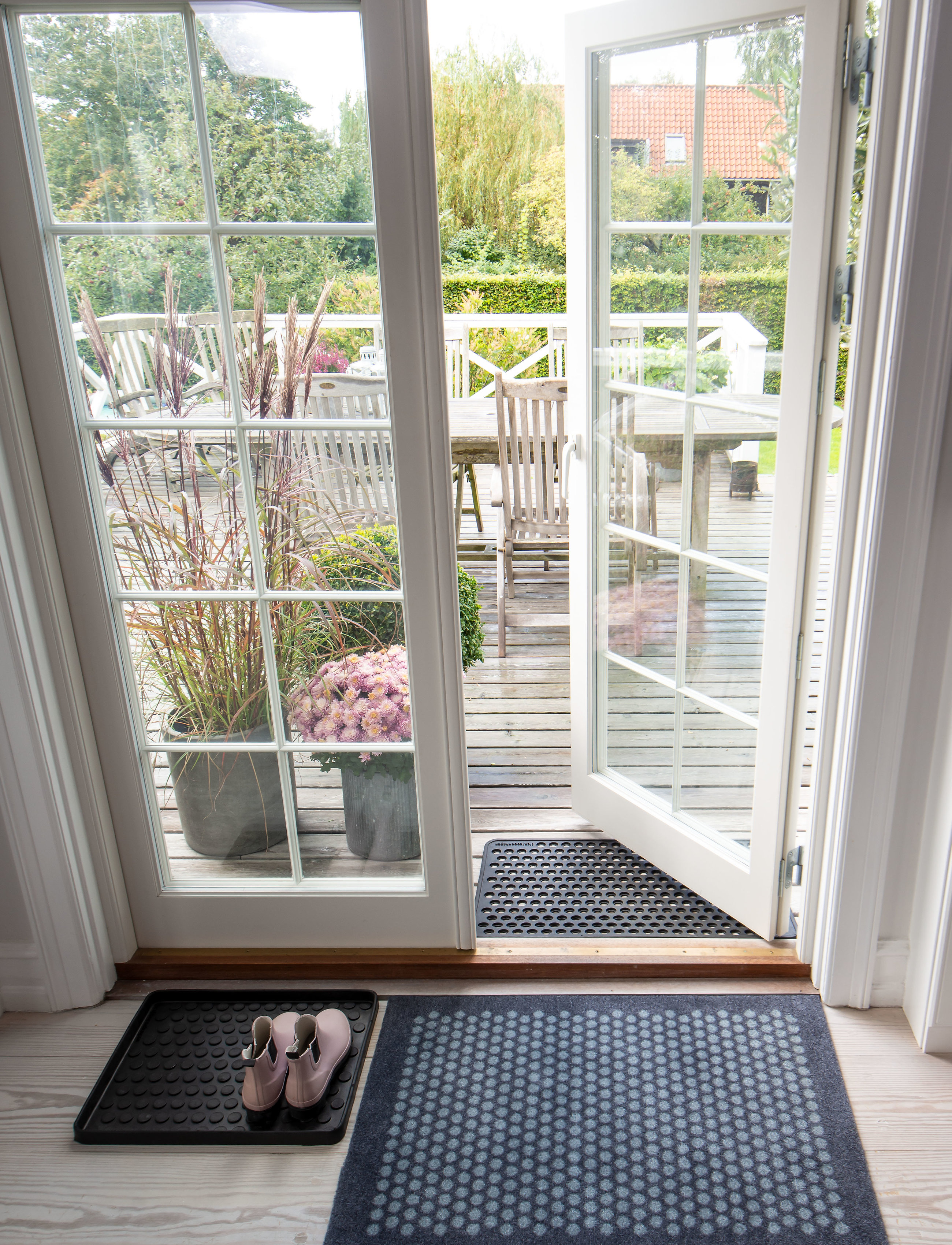 tica copenhagen Floormat Polyamide, 90X60 Cm, Dot Design, 90X60X0.7 cm, Rugs & Carpets, Grau - Door Mats, Homeware