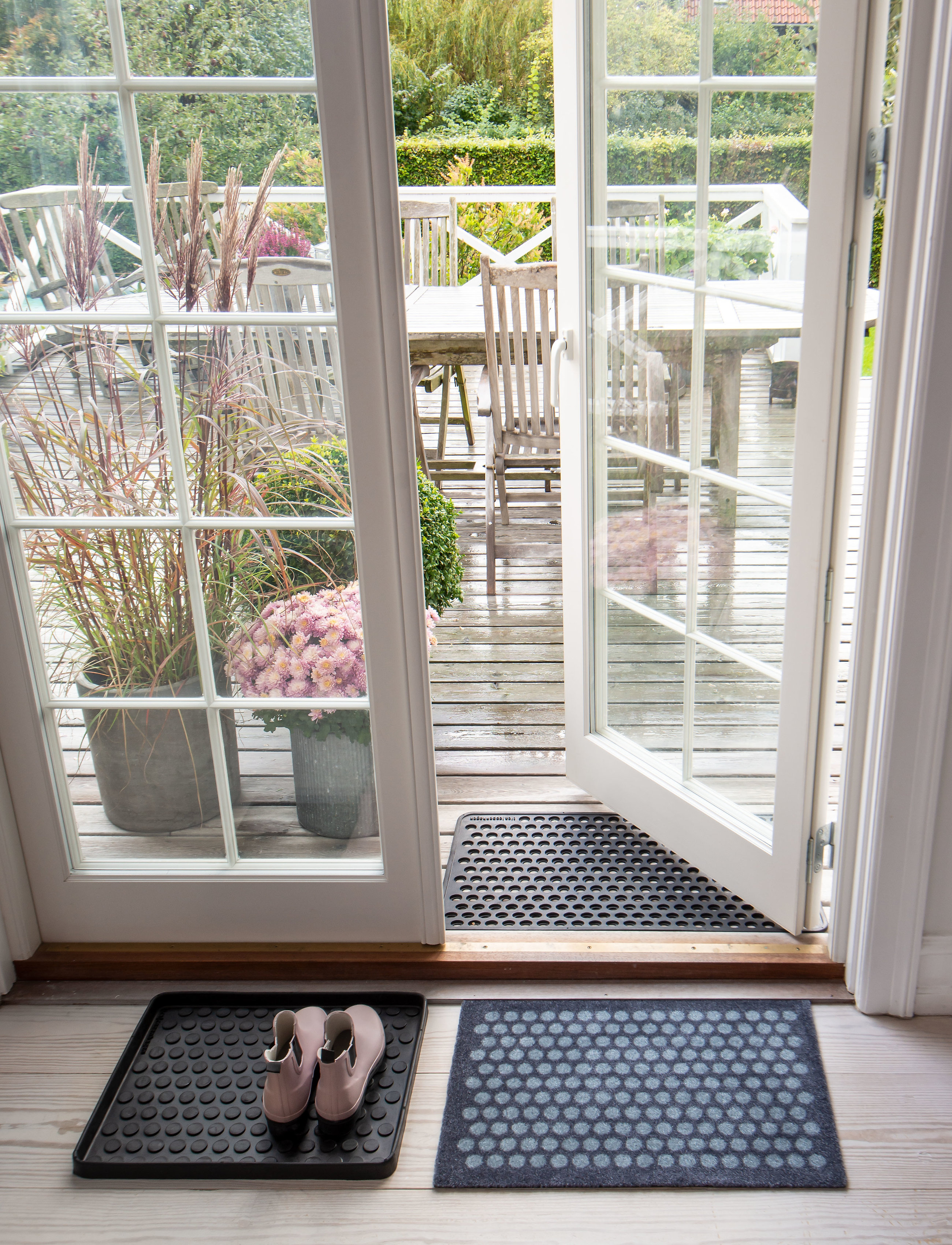 tica copenhagen Floormat Polyamide, 60X40 Cm, Dot Design, 60X40X0.7 cm, Rugs & Carpets, Grau - Door Mats, Homeware