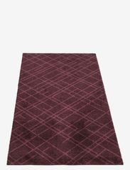 tica copenhagen - Floormat, Lines - prieškambario kilimėliai - bordeaux - 2