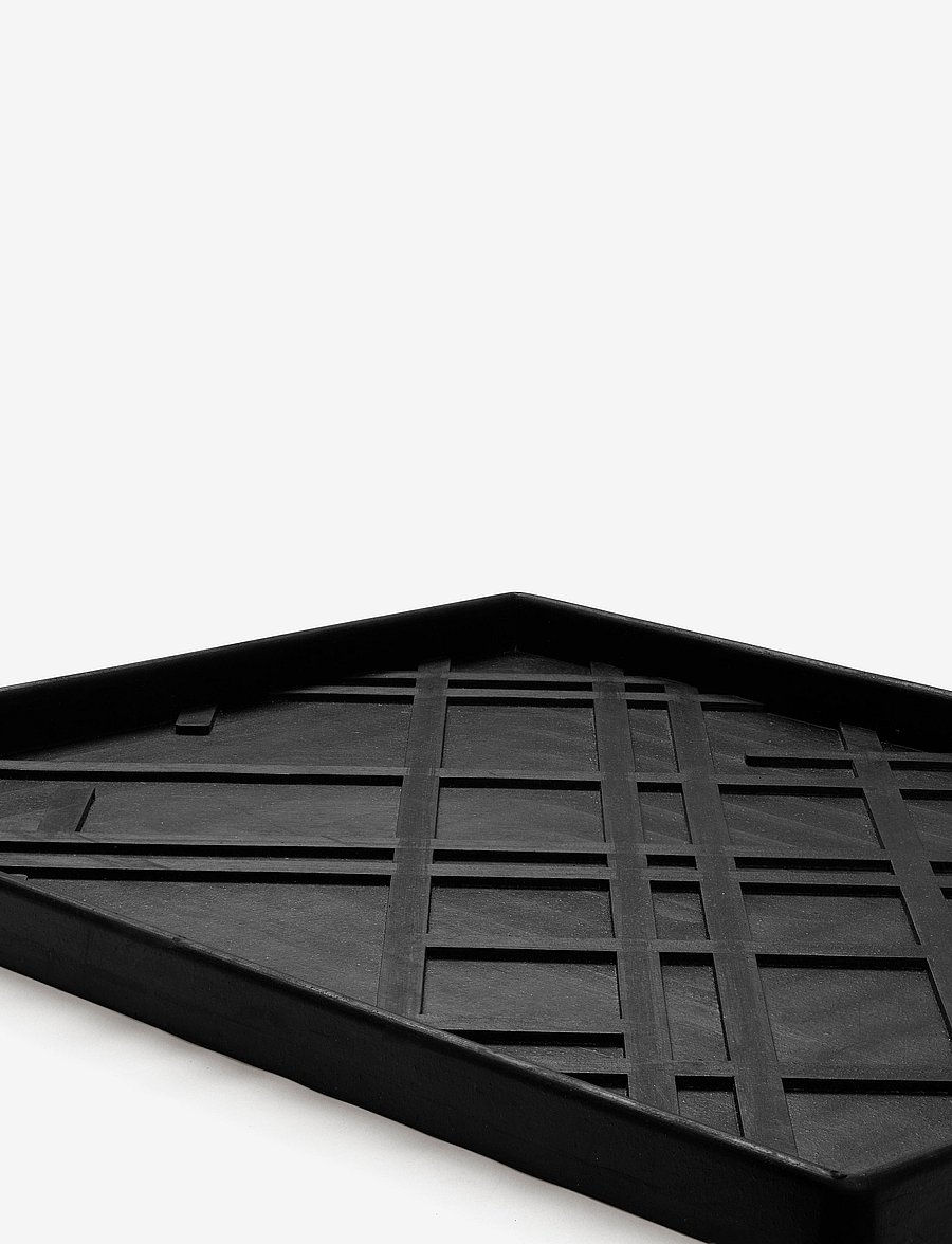 tica copenhagen - Shoe and boot tray rubber - schuhregale und tabletts - lines design - 3