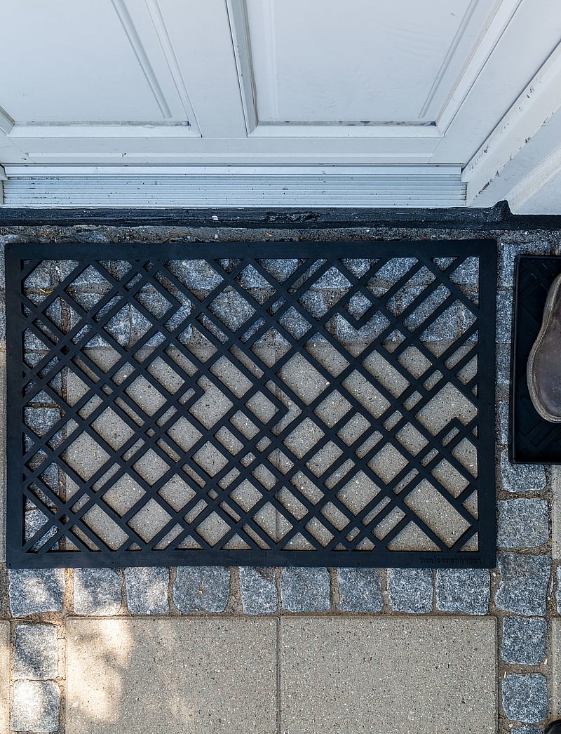 tica copenhagen - Doormat rubber, 90x60 cm - uksematid - lines design - 0