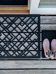 tica copenhagen - Doormat rubber, 90x60 cm - durų kilimėliai - lines design - 10