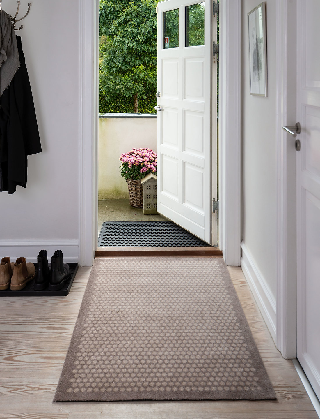tica copenhagen - Floormat polyamide, 130x90 cm, dot design - türmatten - sand/beige - 4
