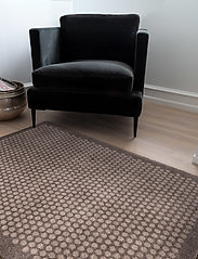 tica copenhagen - Floormat polyamide, 130x90 cm, dot design - durų kilimėliai - sand/beige - 5