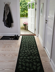 tica copenhagen - Floormat polyamide, 200x67 cm, leaves design - gulvløpere - dark gren - 4