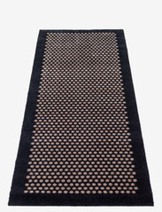 tica copenhagen - Floormat polyamide, 200x67 cm, dot design - entreløbere - black/beige - 2