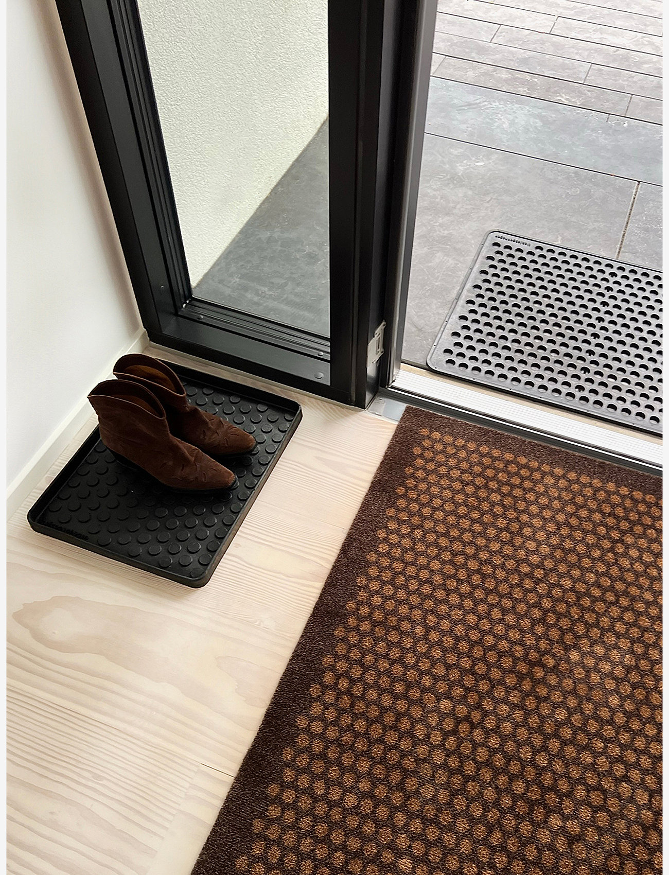 tica copenhagen - Floormat/carpet dot cognac 67x120 cm - die niedrigsten preise - brown - 4