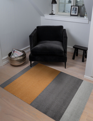 tica copenhagen - Carpet stripes horizon - tapijten - lightgrey/steelgrey/dijon - 5