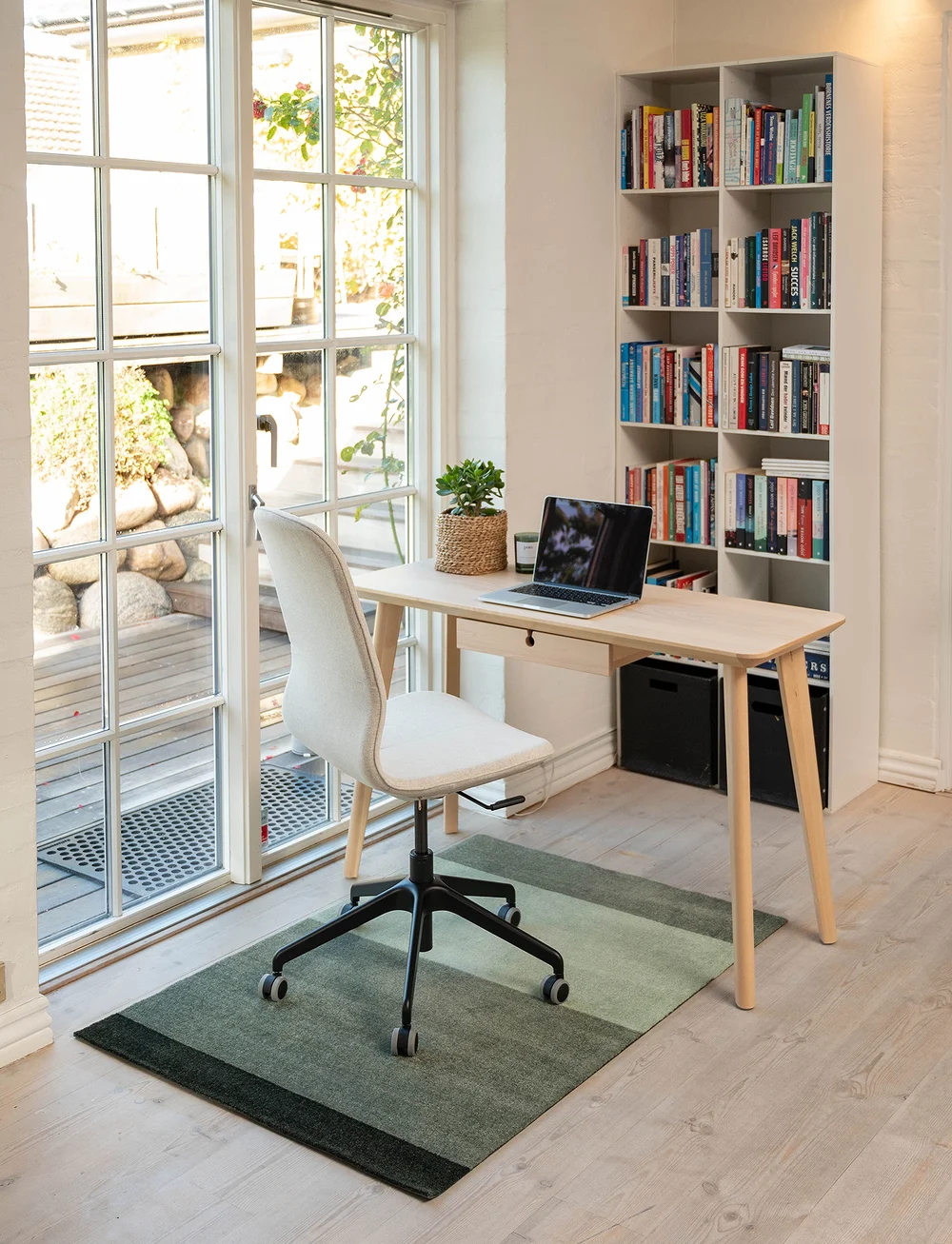 tica copenhagen - Carpet stripes horizon - osta hinna alusel - green:light/dusty/dark - 3