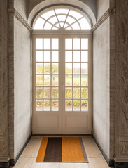 tica copenhagen - Floormat stripes horizon - durų kilimėliai - dijon/brown/sand - 4