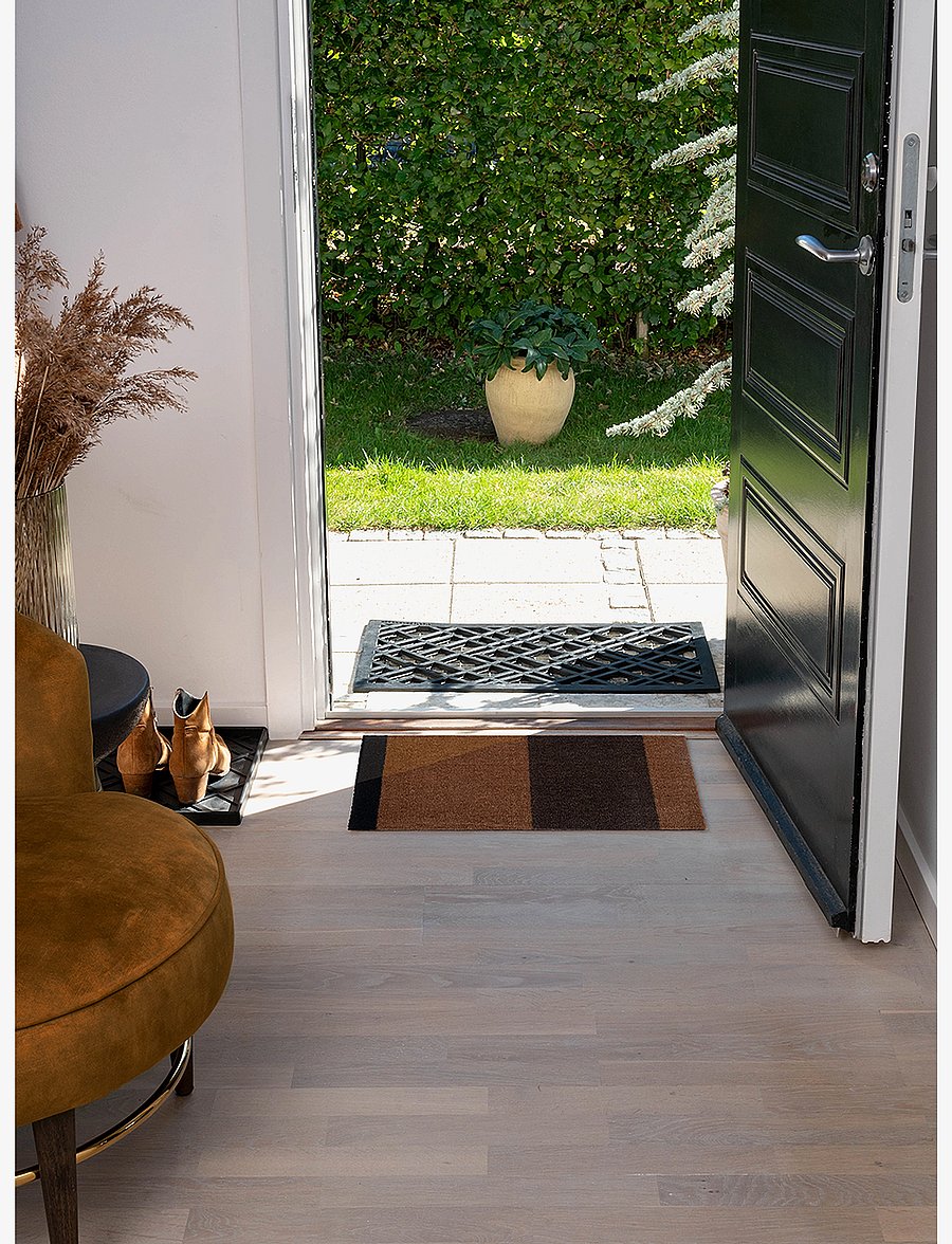 tica copenhagen - Floormat/carpet cognac stripes 40x60 cm - die niedrigsten preise - brown - 5