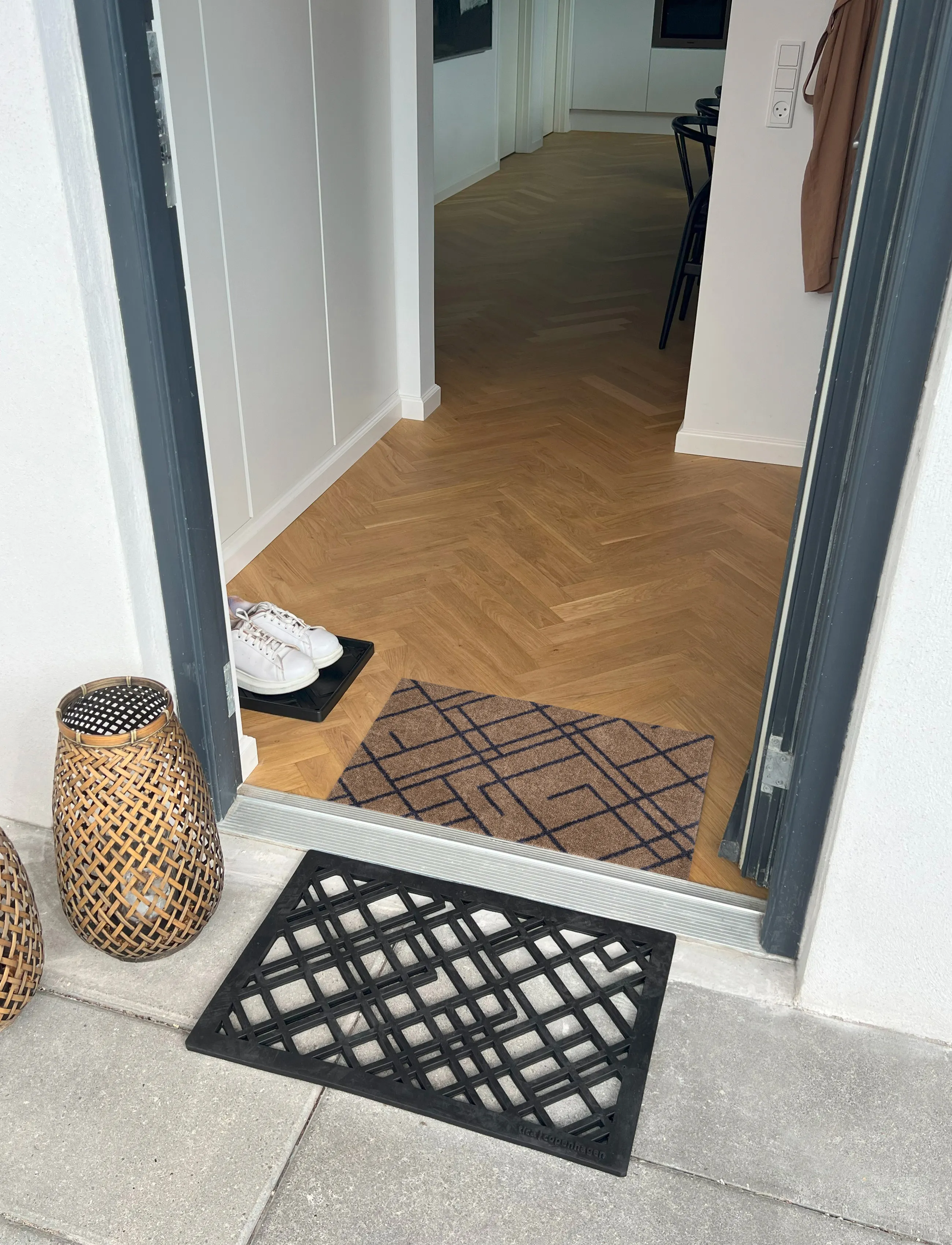 tica copenhagen - Floormat, Lines, Sand/Blue grey, 40x60x0,7 - sand/bluegrey - 4