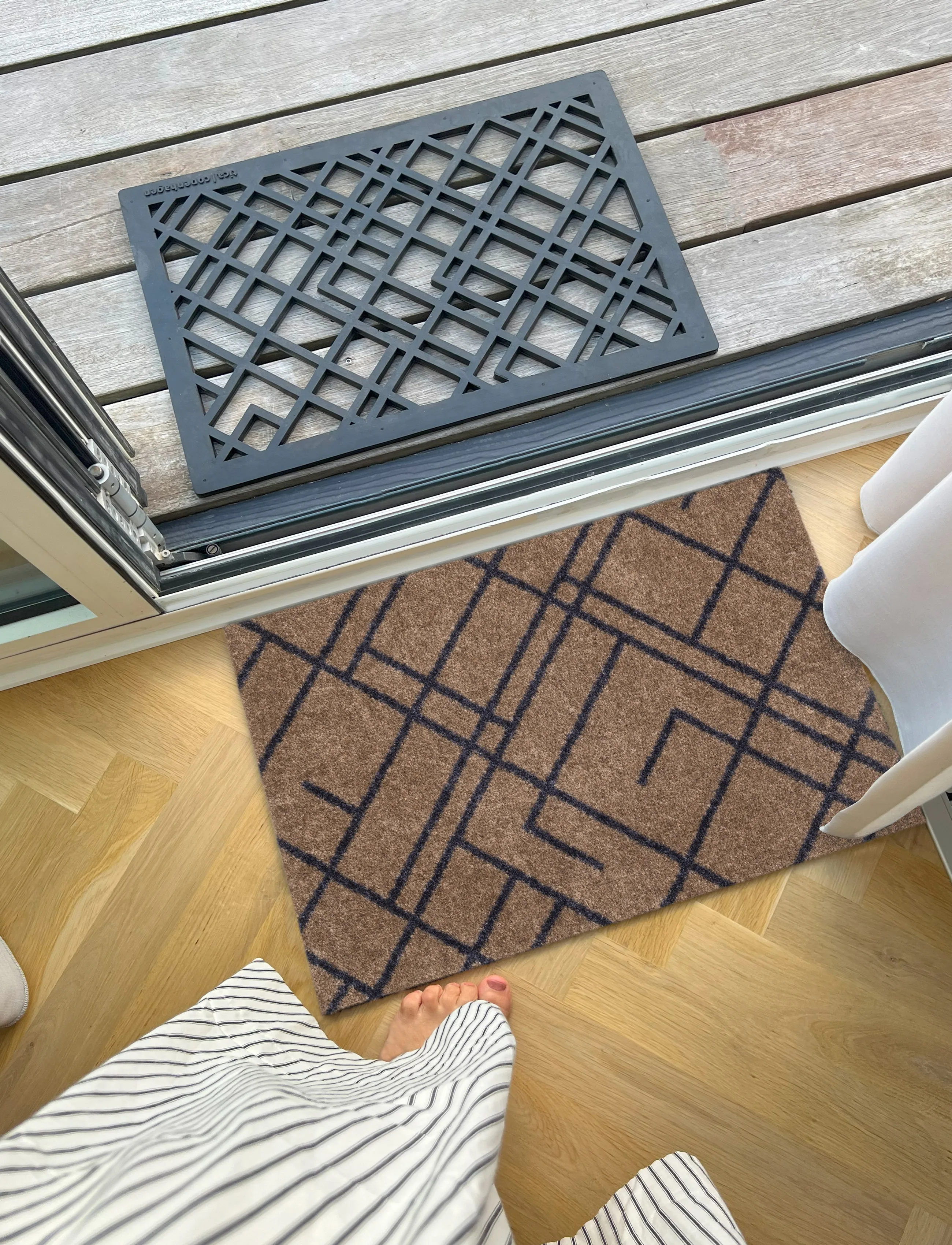 tica copenhagen - Floormat, Lines, Sand/Blue grey, 40x60x0,7 - dørmåtter - sand/bluegrey - 0