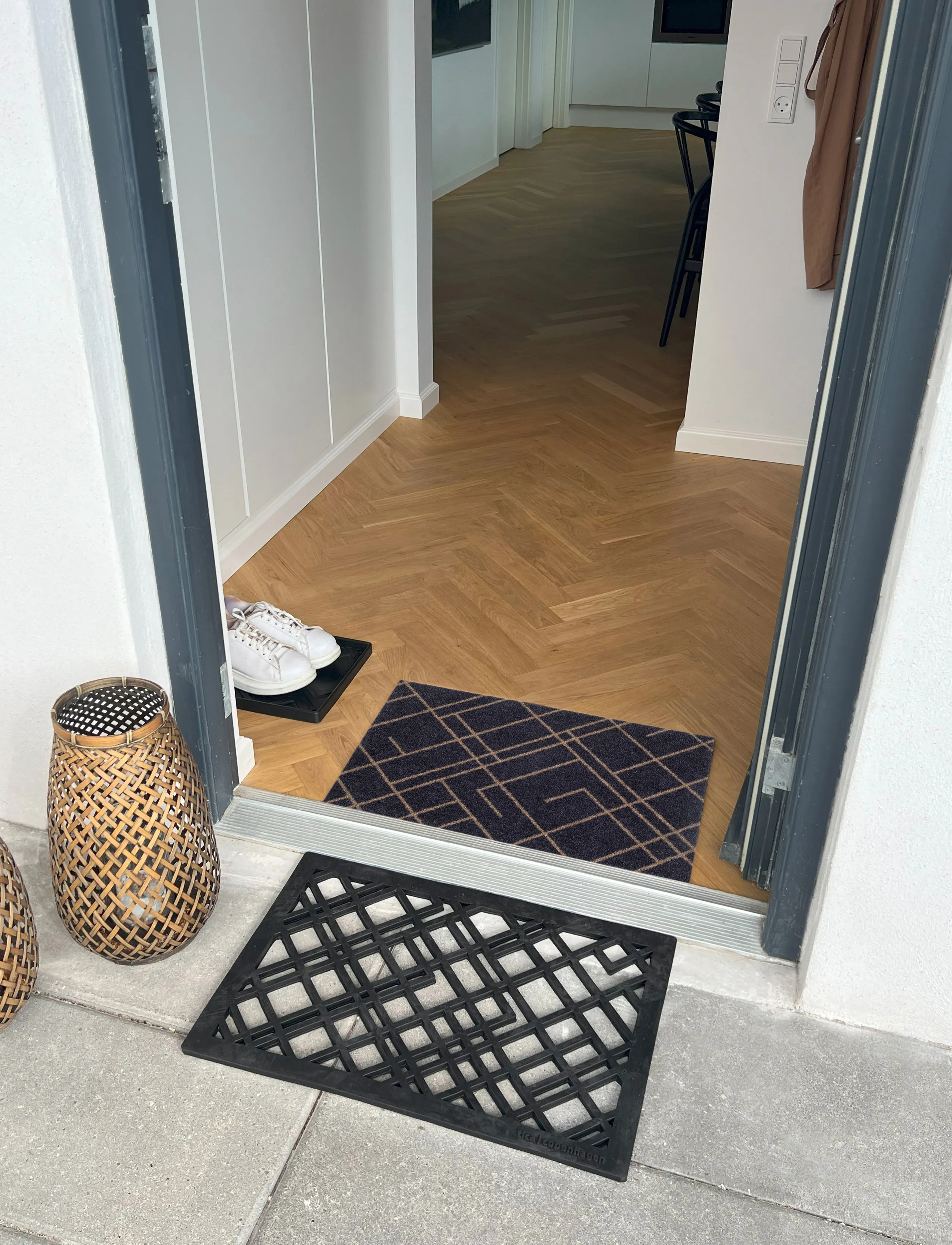 tica copenhagen Floormat, Lines, Blau Grau/Sand, 40X60X0,7,,,Grau Gr.40X60X0.7CM