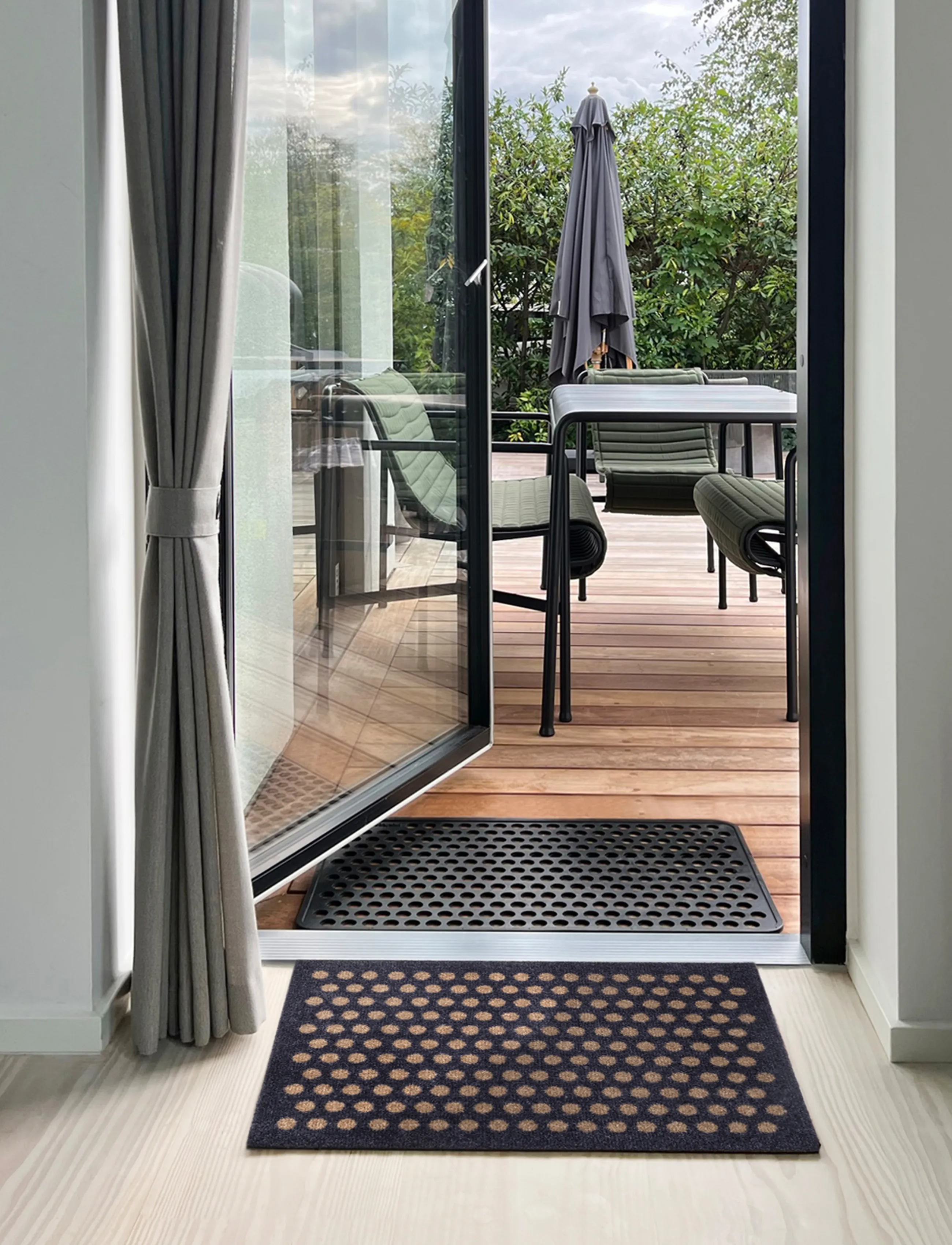 tica copenhagen - Floormat, Dot, Blue grey/Sand, 40x60x0,7 - sand/bluegrey - 4