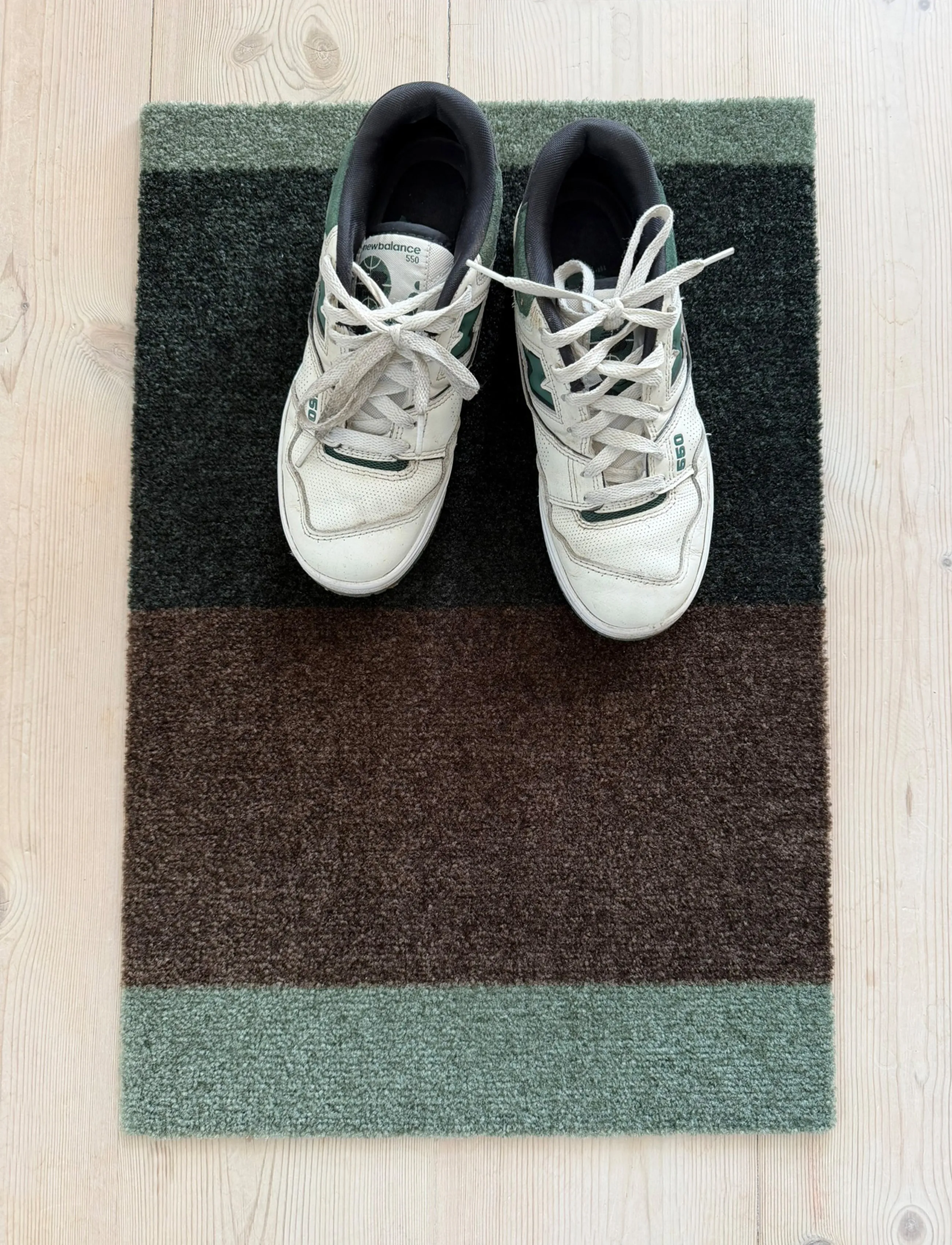 tica copenhagen - Floormat, Stripes, Dusty Green/Brown, 40x60x0,7 - green/brown - 0