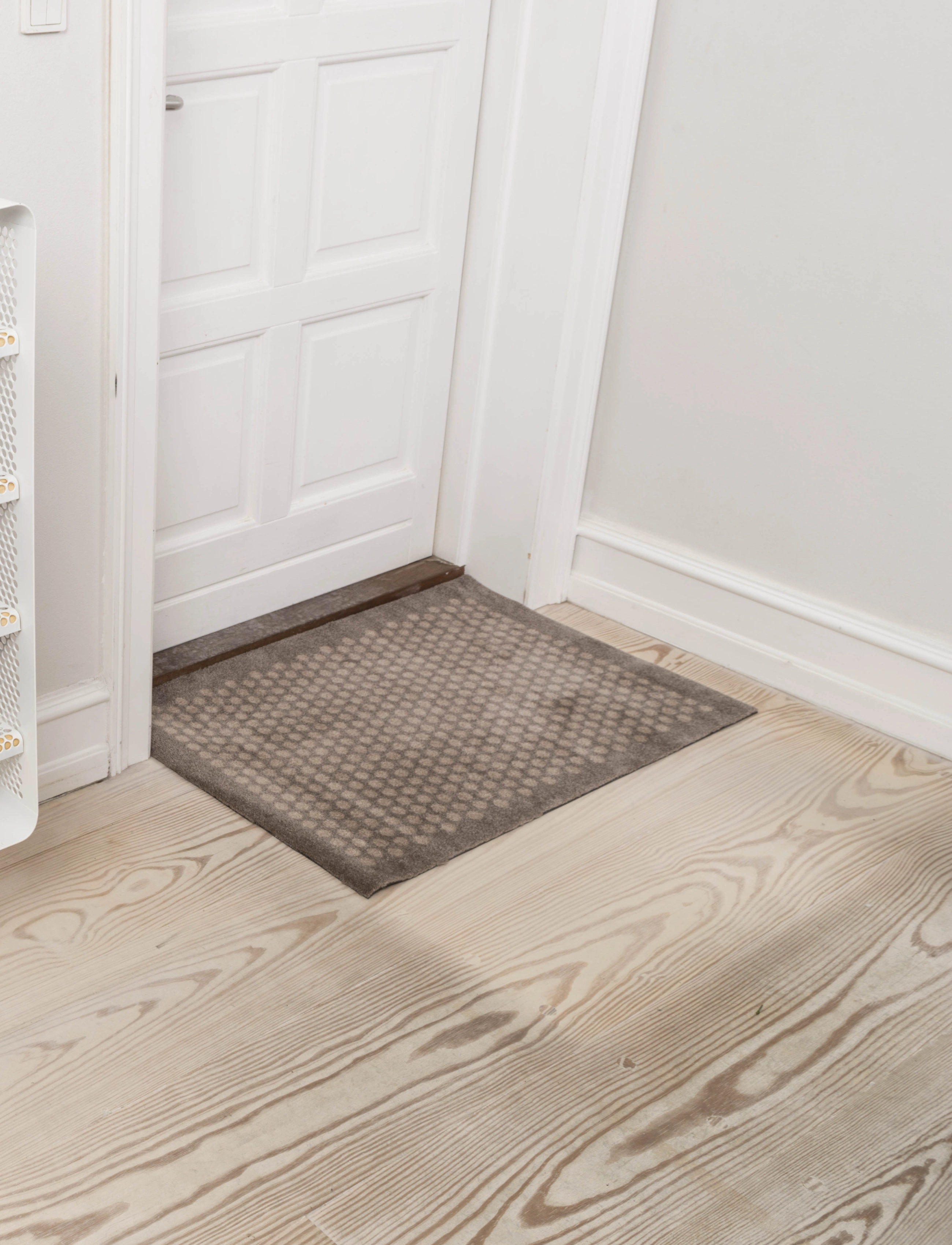 tica copenhagen Måtte Dot, 45X75 cm, Rugs & Carpets, Braun - Door Mats, Homeware
