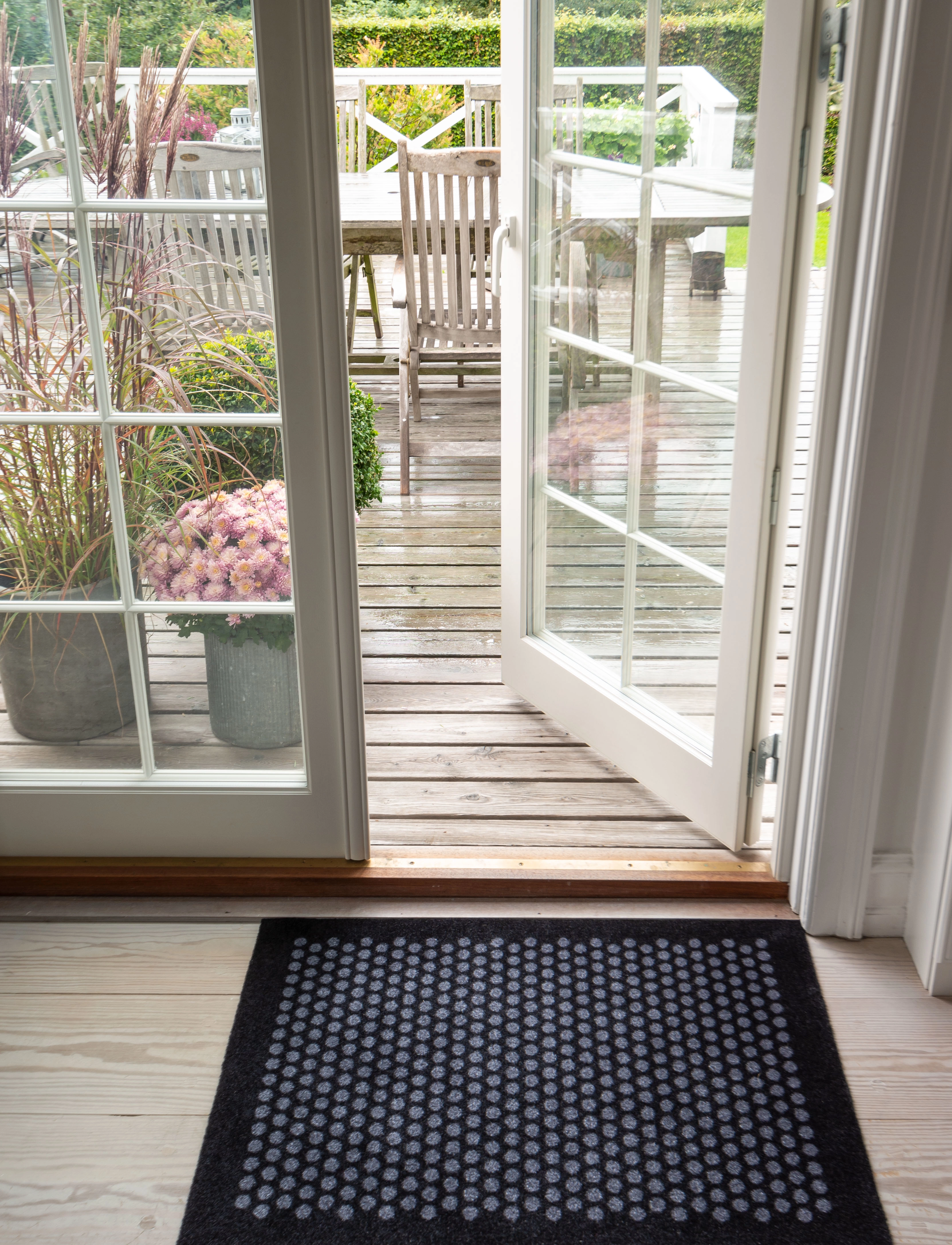 tica copenhagen Måtte Dot, 45X75 cm, Rugs & Carpets, Schwarz - Door Mats, Homeware