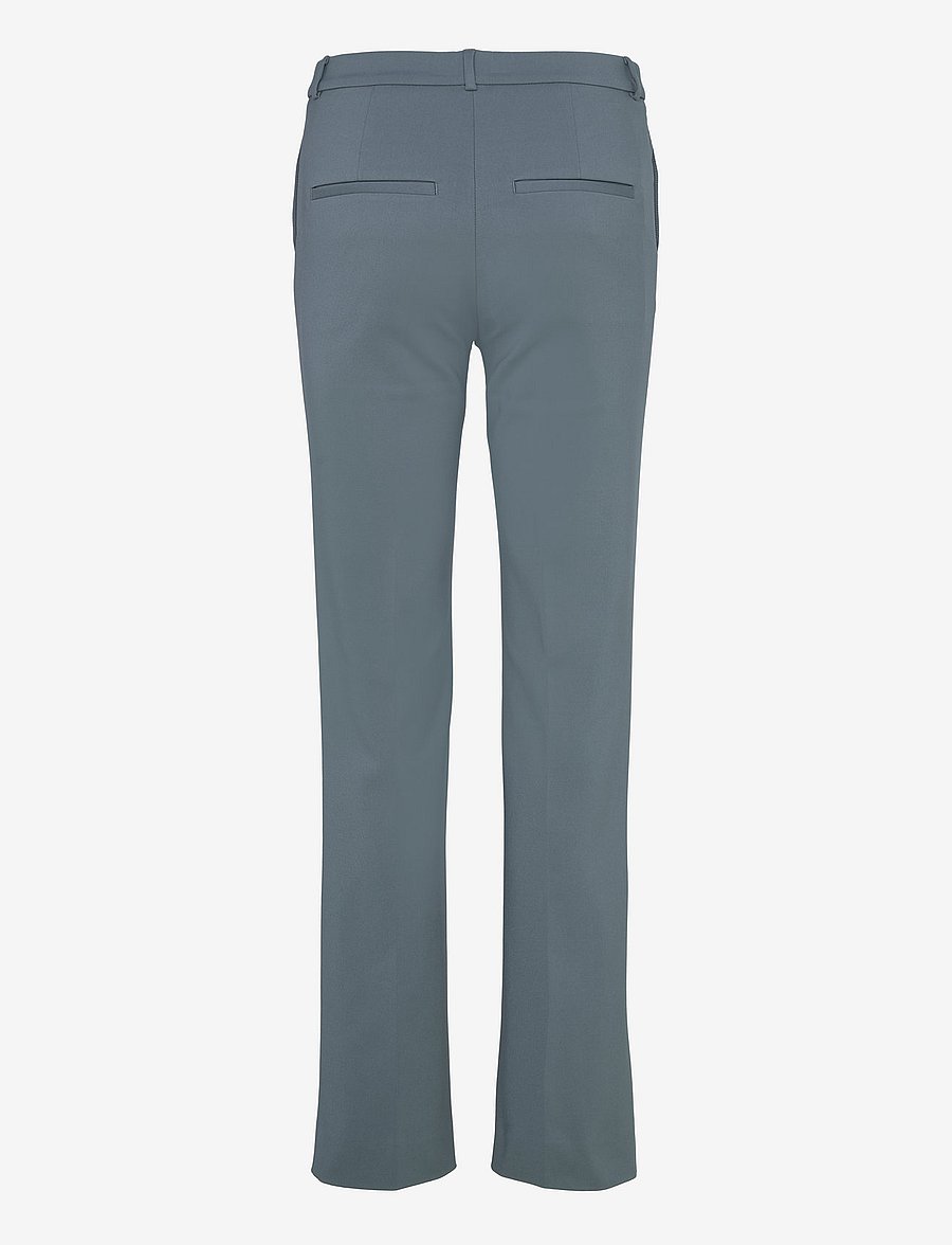 Tiger of Sweden - NOOWA - mode trends - car blue - 1