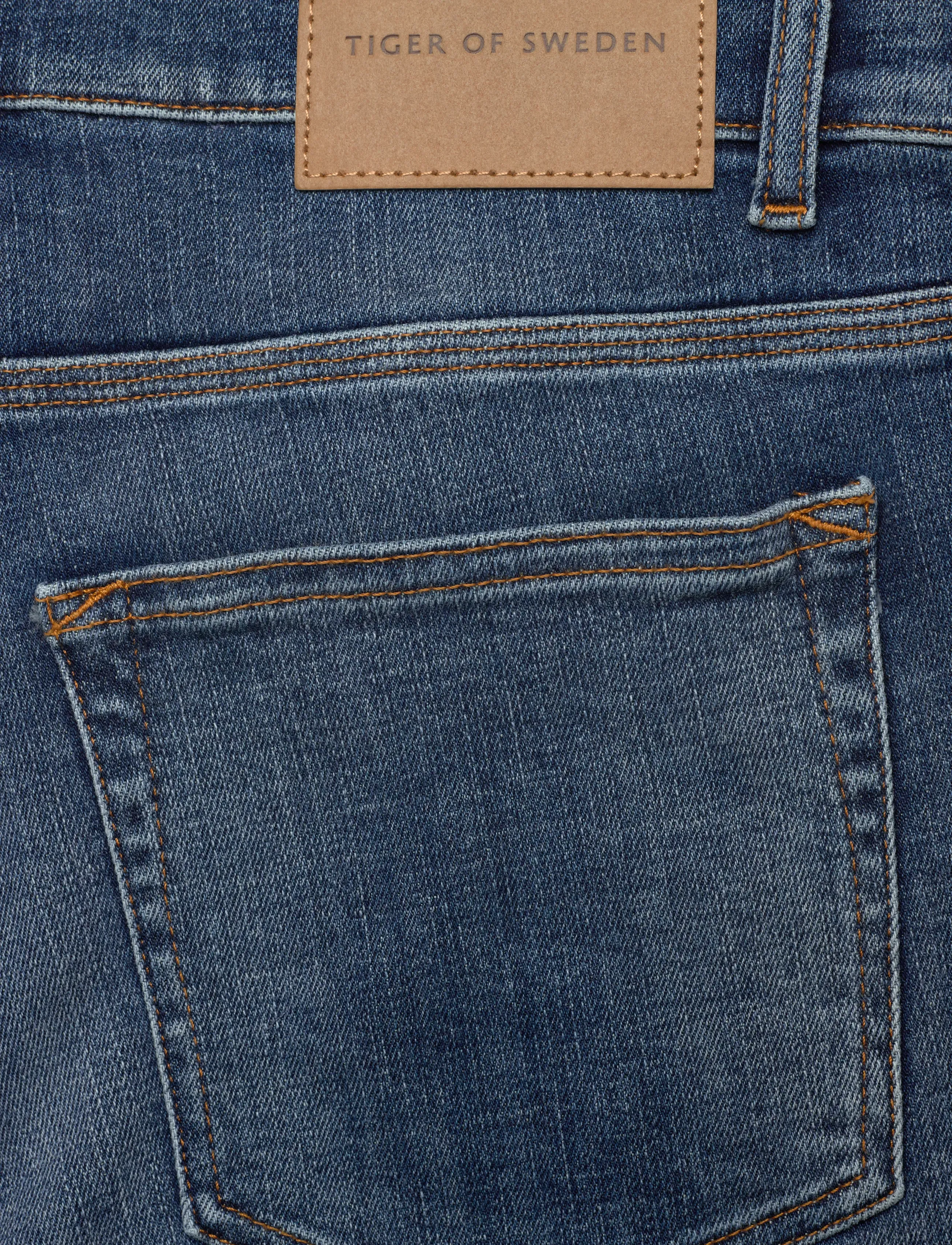 Tiger of Sweden - EVOLVE - bukser & jeans - medium blue - 4