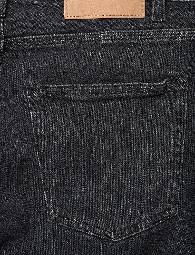 Tiger of Sweden - RIN - kitsad teksad - black - 4