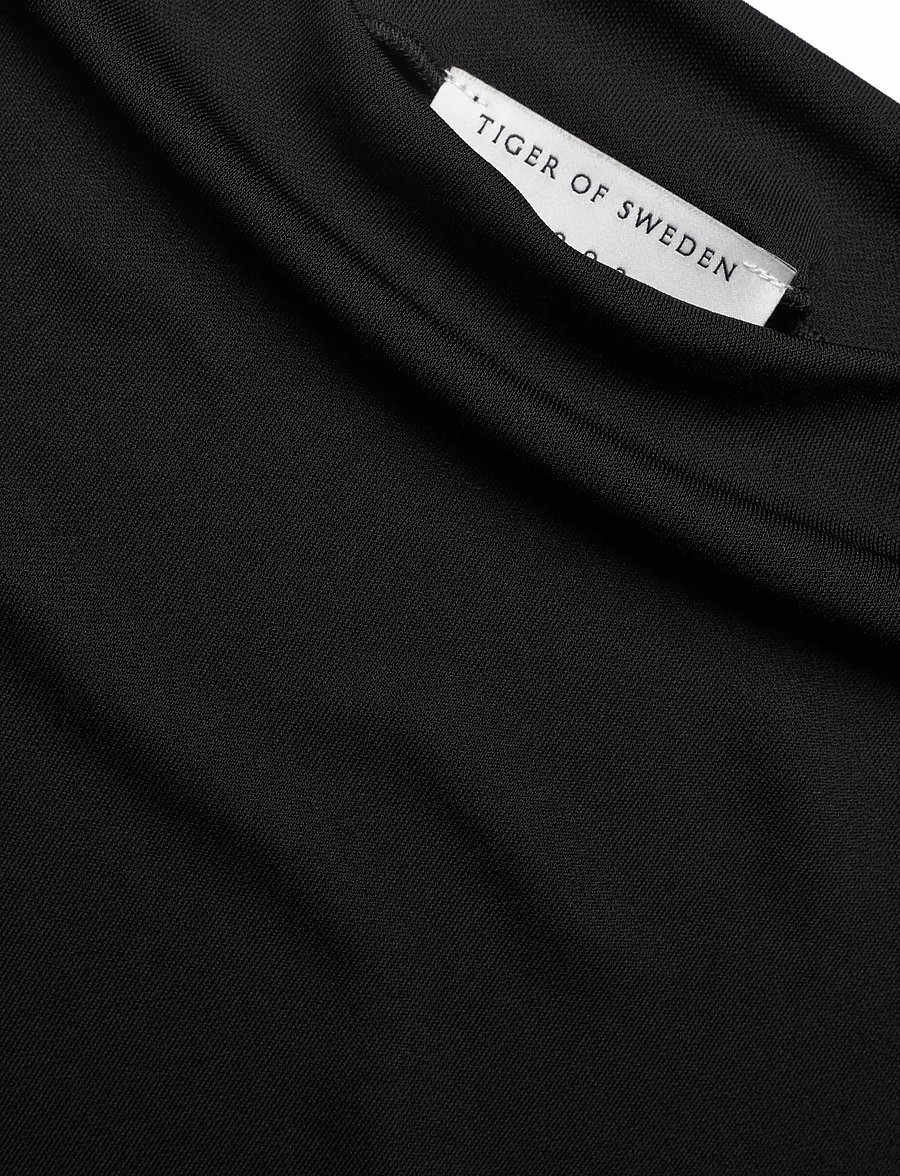 Tiger of Sweden - ALITTA - t-shirts - black - 2