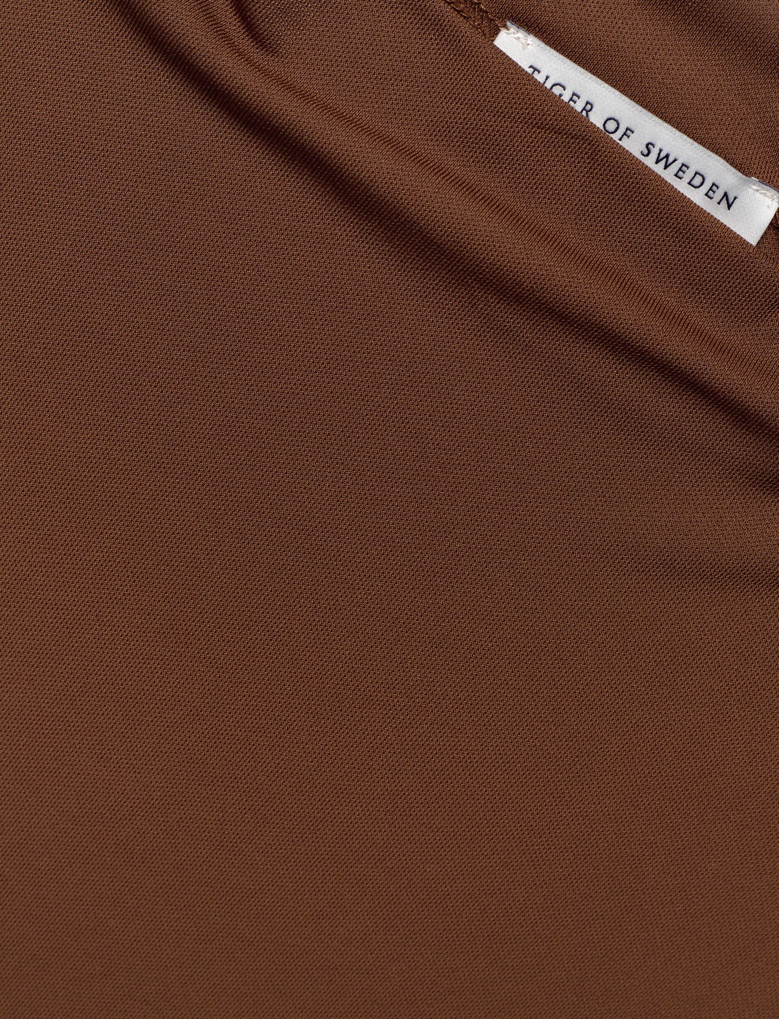 Tiger of Sweden - ALITTA - t-shirts - bovini brown - 2
