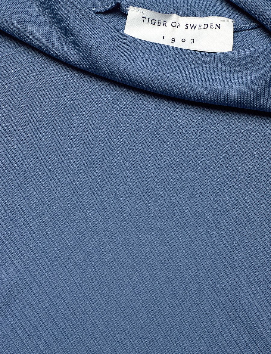 Tiger of Sweden - ALITTA - t-shirts - dream blue - 5
