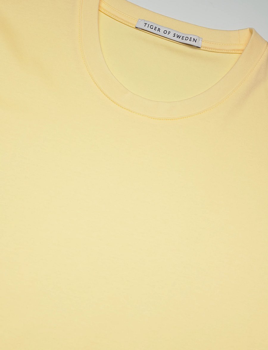 Tiger of Sweden - SIRU - t-shirts - buttermilk scotch - 5