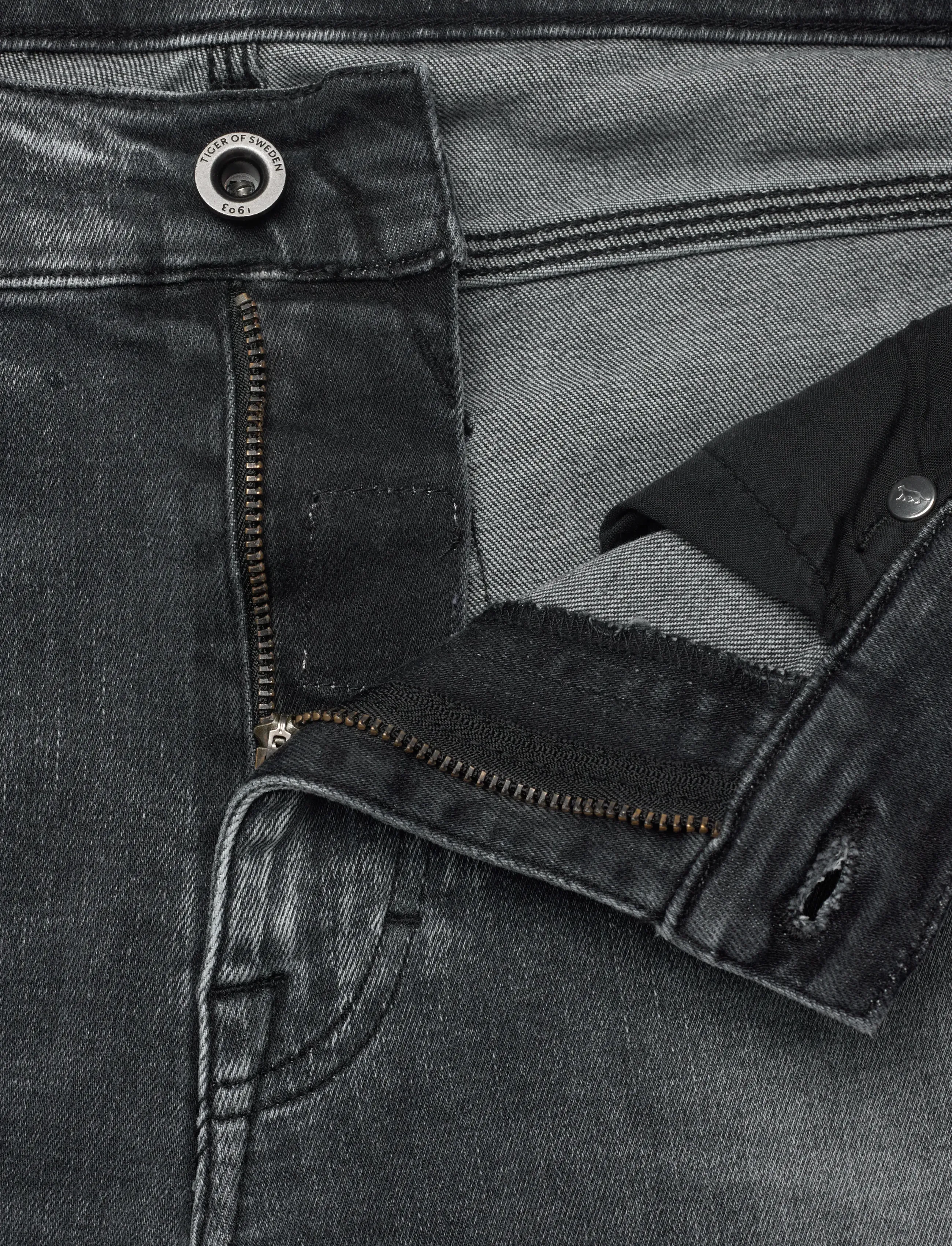 Tiger of Sweden - EVOLVE - skinny jeans - black - 3