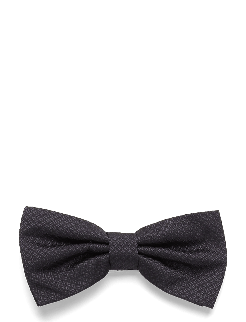 Tiger of Sweden - UITTA - fliegen - space view - 0