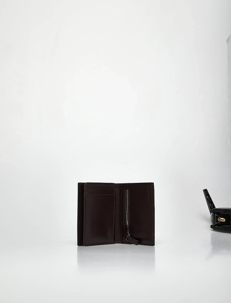 Tiger of Sweden - WHITAN - brieftaschen und taschen - dark brown - 4