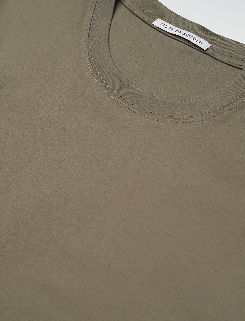 Tiger of Sweden - PRO NB - t-shirts - kalamata - 2