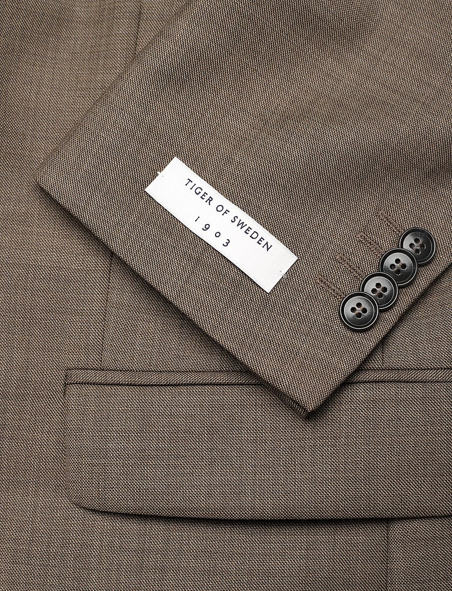 Tiger of Sweden - JUSTIN - enkeltradede blazere - brown - 3