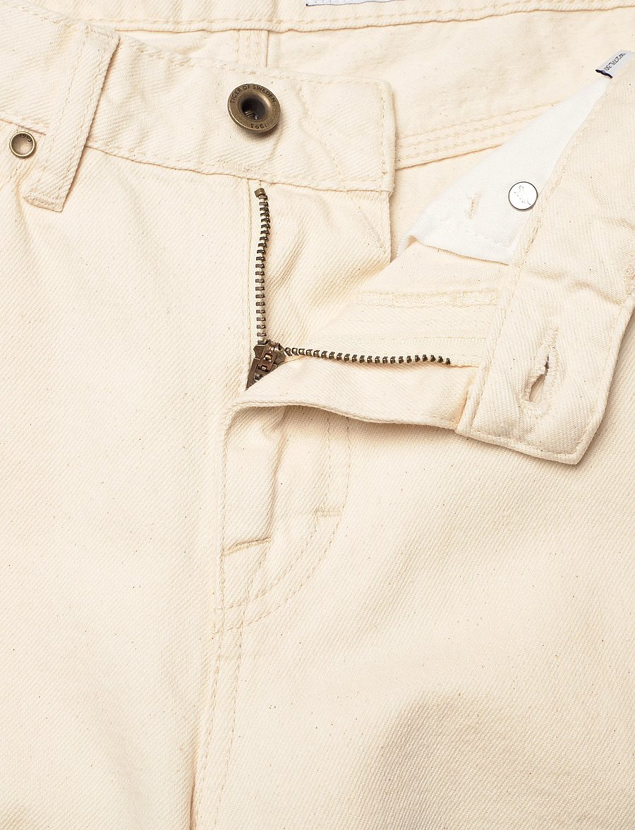Tiger of Sweden - KINNE CONTROL - wide leg jeans - ecru denim - 3