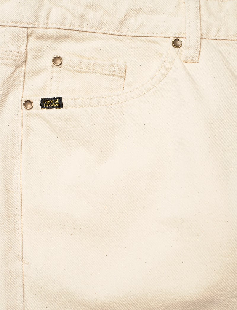 Tiger of Sweden - KINNE CONTROL - laia säärega teksad - ecru denim - 3
