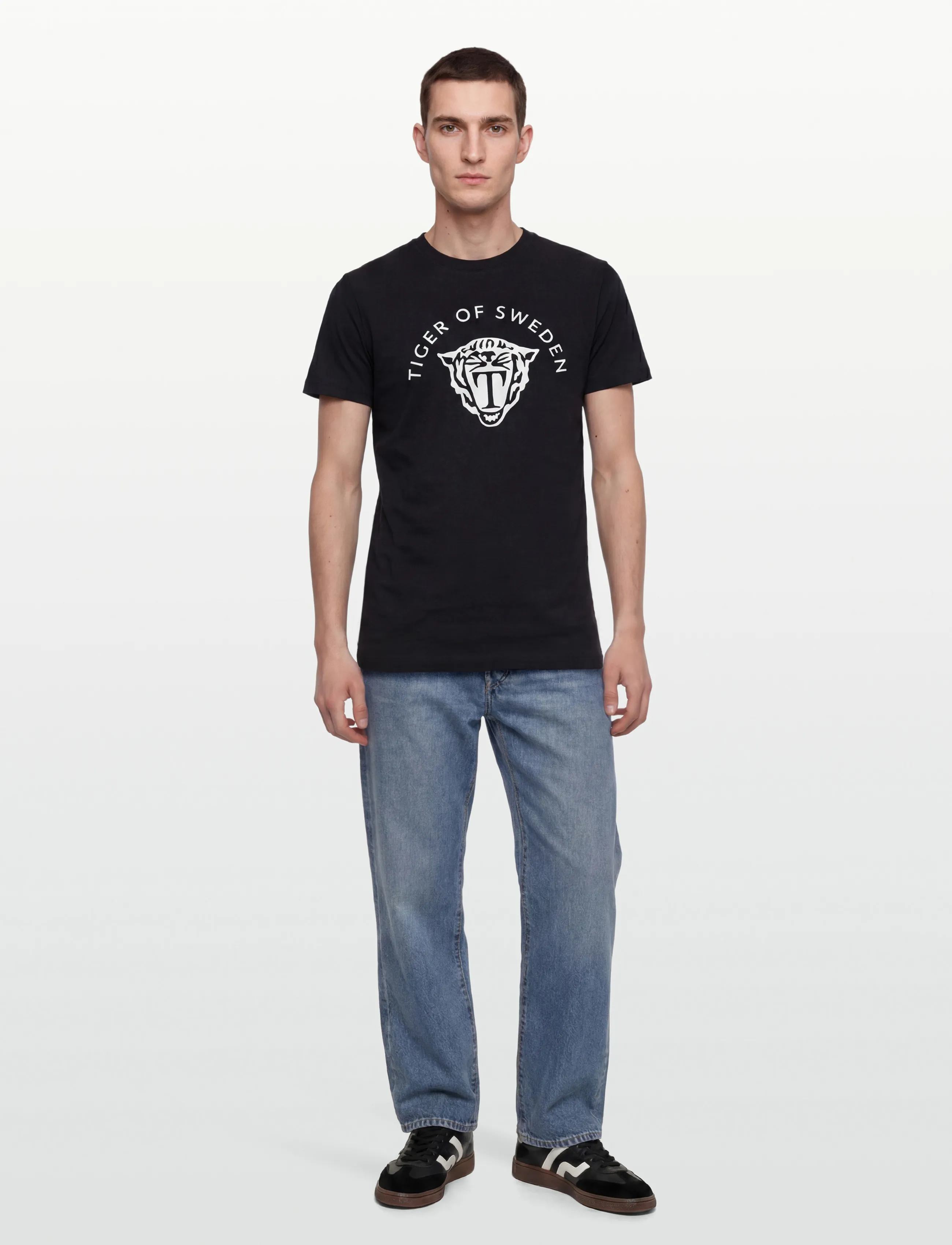 Tiger of Sweden Dillan, L, Black, T-Shirts > Kortærmede, Herre