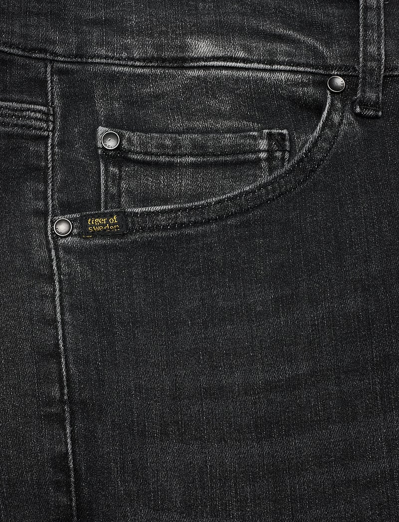 Tiger of Sweden - EVOLVE OPERATOR - slim jeans - black - 2