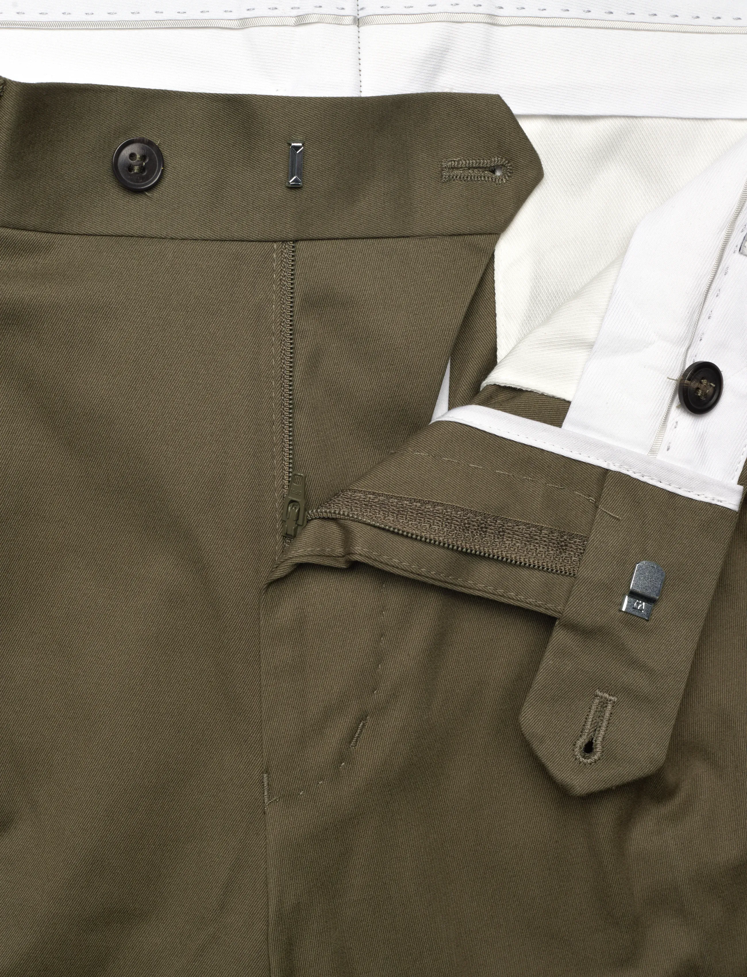 Tiger of Sweden - TENUT P - chinos shorts - kalamata - 3