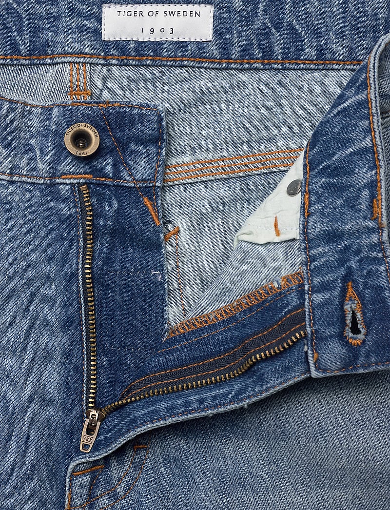 Tiger of Sweden - KYLIAN VISION - jeansshorts - light blue - 3