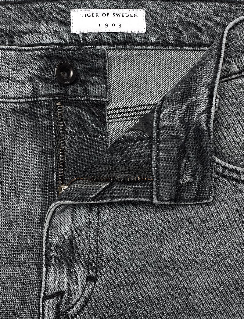 Tiger of Sweden - PISTOLERO CAST - tapered jeans - black - 3